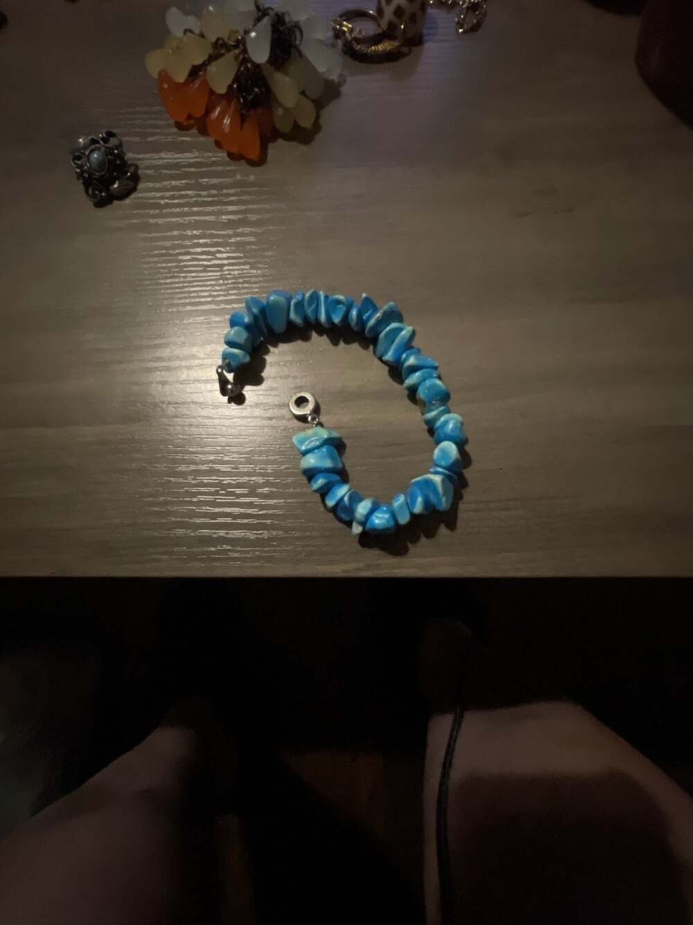 Blue Howlite Chip Bracelet - Picture 2 of 2
